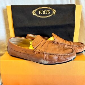 Tod's Brown Leather Slip-On Loafers